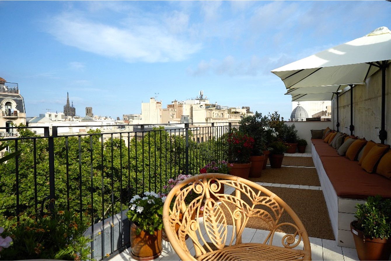 Rooftop terrace amb vistes a Les Rambles